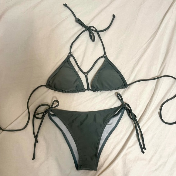 💚Green/Olive💚color bikini - Picture 1 of 1